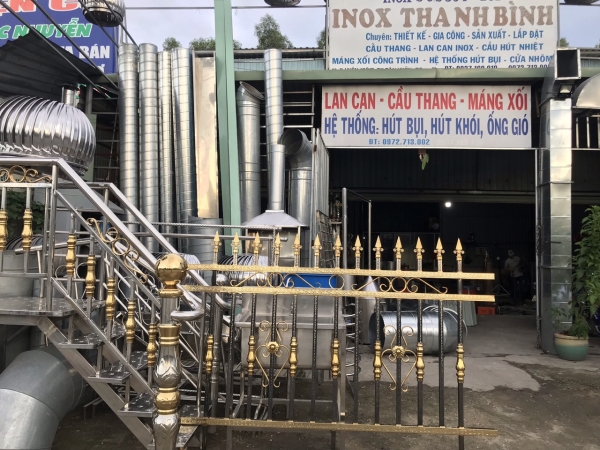 Cầu thang inox - Inox Bình Gia Phát - Công Ty TNHH Sản Xuất Thương Mại Dịch Vụ Bình Gia Phát